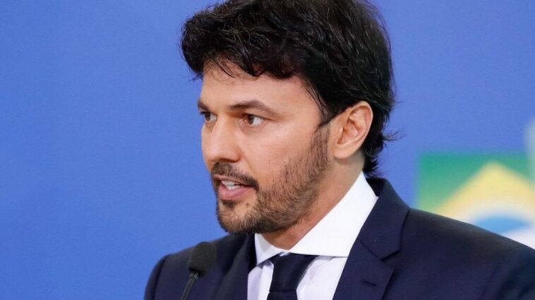 fabio-faria-nega-desmatamento-da-amazonia-para-instalacao-do-5g