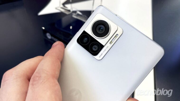 motorola-edge-30-ultra-chega-ao-brasil-com-camera-de-200-mp