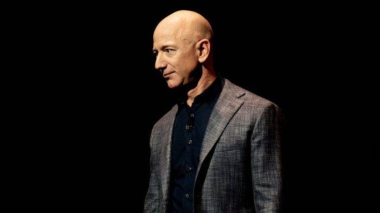 novo-foguete-de-jeff-bezos-falha-durante-decolagem;-confira