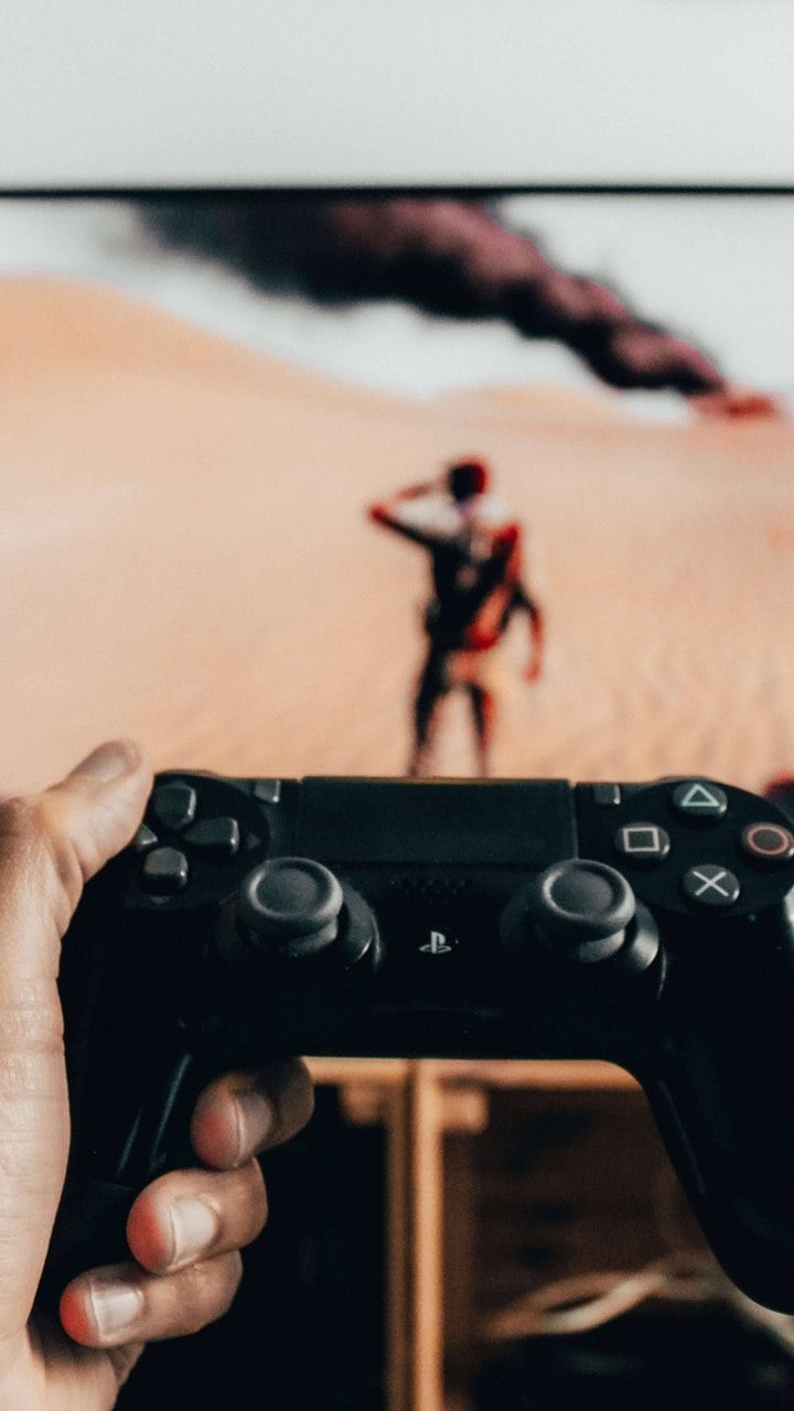 playstation-libera-jogos-de-graca-para-ps4-e-ps5-em-novembro;-veja