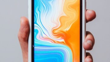 vai-trocar-de-celular-na-black-friday?-veja-dicas-para-escolher