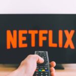 procon-sp-notifica-netflix-por-cobrar-taxa-extra-de-assinantes