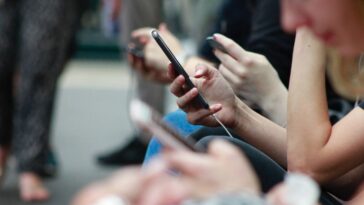 meta-e-tiktok:-por-que-redes-estao-criando-versoes-pagas-sem-anuncios?