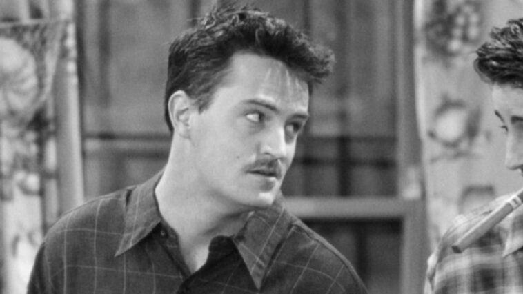 morre-o-ator-matthew-perry,-o-chandler-de-friends