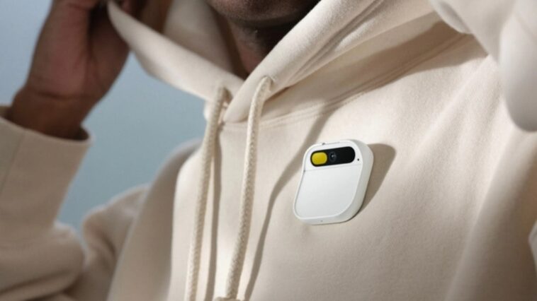 ai-pin-e-lancado-por-ex-designer-da-apple-como-substituto-do-smartphone