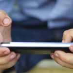 tiktok-e-instagram-ferem-proprias-regras-e-aceitam-menores-de-13-anos