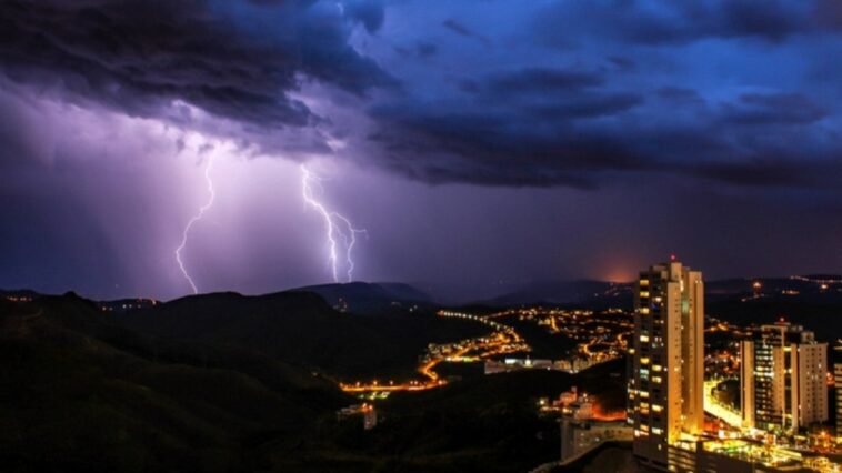 picos-de-luz-e-maleficios-para-aparelhos-eletronicos