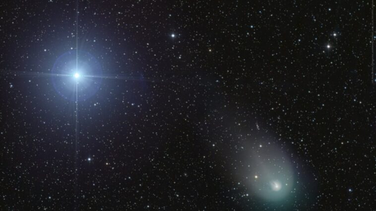 destaque-da-nasa:-cometa-12p-e-estrela-brilhante-sao-foto-astronomica-do-dia