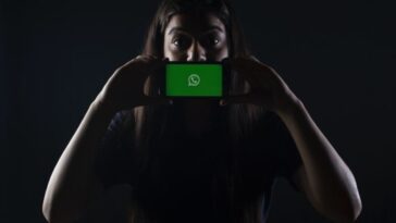 quando-se-desbloqueia-a-pessoa-no-whatsapp,-ela-fica-sabendo?