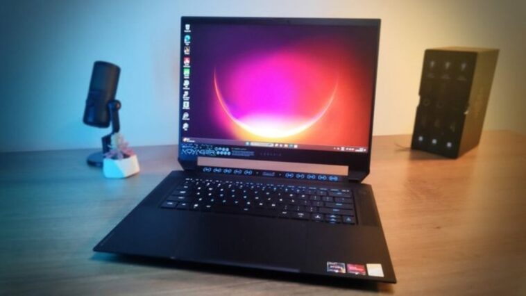 review-corsair-voyager-a1600-|-notebook-com-stream-deck-para-streamers