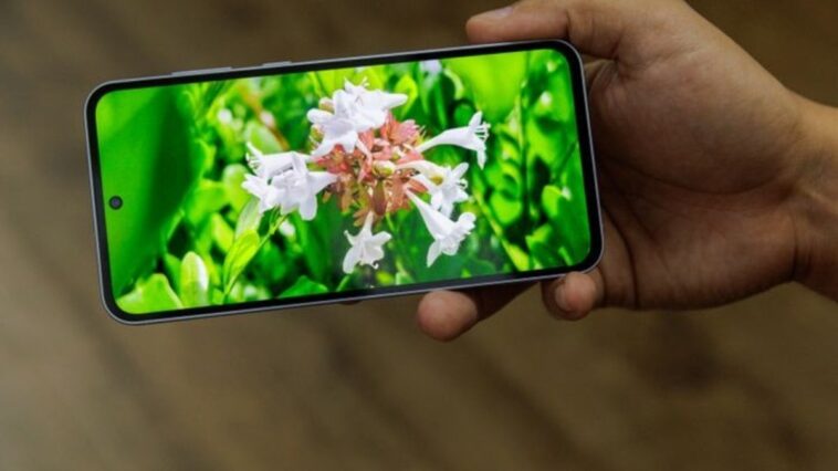 teste-de-tela-|-galaxy-a55-tem-display-amoled-com-120-hz