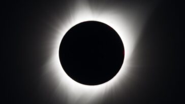 5-curiosidades-sobre-o-eclipse-solar-de-abril