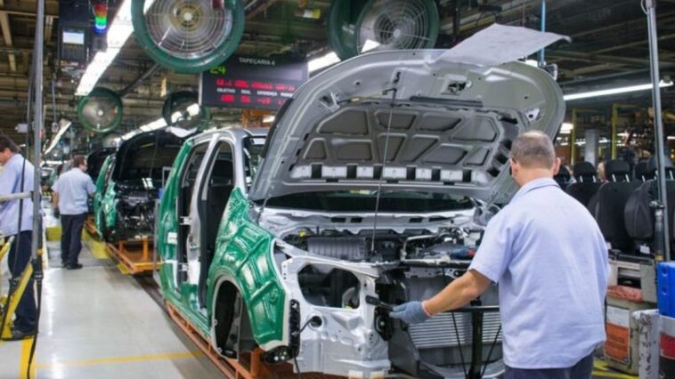 gm-demite-funcionarios-de-fabrica-em-sp-por-telegrama
