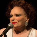 quem-e-bibi-ferreira,-homenageda-de-hoje-(01)-no-doodle-do-google?