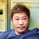 bilionario-japones-cancela-primeiro-voo-turistico-ao-redor-da-lua