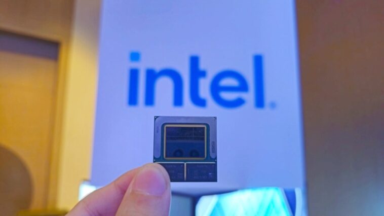 cpus-intel-lunar-lake-chegam-com-ram-embutida-no-chip-e-grande-foco-em-ia
