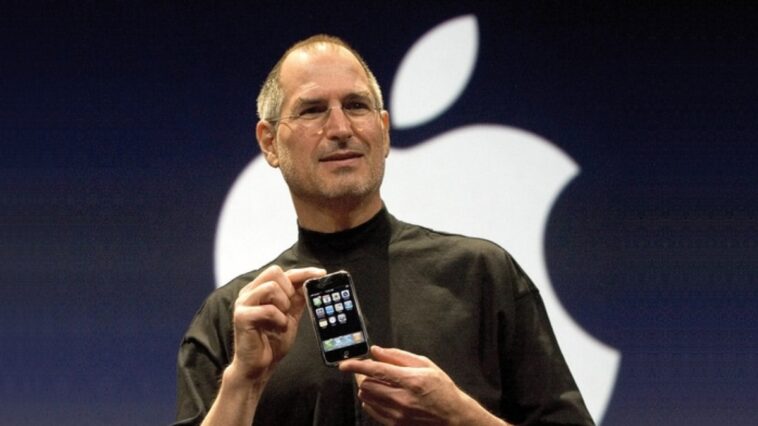 primeiro-iphone-foi-lancado-ha-17-anos;-veja-historia-do-celular-da-apple