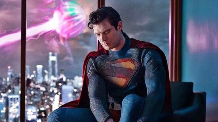zack-snyder-finalmente-reage-ao-novo-traje-controverso-do-superman