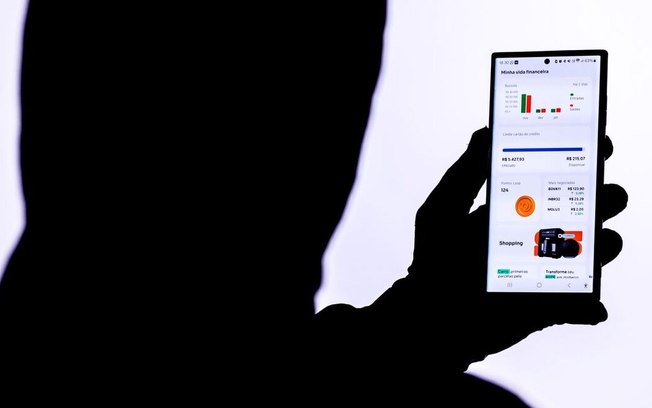 como-identificar-perfis-falsos-em-redes-sociais-e-se-proteger-contra-golpes