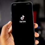 governo-exige-que-tiktok-faca-mudancas-para-proteger-criancas-e-adolescentes;-veja-quais