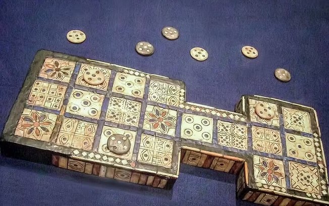 jogo-cujas-regras-se-perderam-ha-mais-de-4-mil-anos-e-recriado-online;-veja-onde-jogar