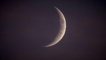lua-pode-ser-mais-antiga-do-que-se-pensava,-dizem-astronomos