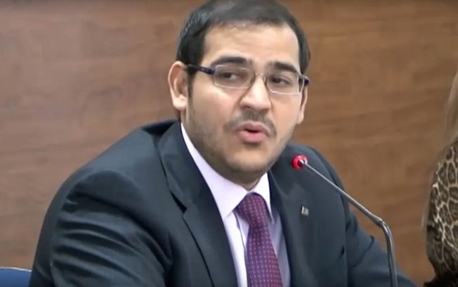 brasil-nao-e-“terra-sem-lei”,-diz-agu-sobre-fim-de-checagem-de-fatos-da-meta