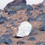 video:-robo-da-nasa-descobre-objeto-mais-antigo-de-marte