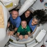 nasa-adia-missao-que-traria-de-volta-astronautas-presos-na-iss