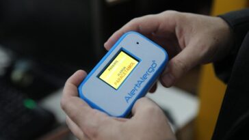 pesquisa-cearense-inova-e-apresenta-pulseira-que-detecta-alergias