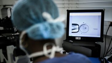 clinica-australiana-de-fiv-admite-que-transferiu-embriao-errado