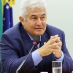 estatal-no-vermelho-e-luxo-no-palco