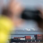 eua-envia-sinal-de-possiveis-tarifas-sobre-produtos-farmaceuticos-e-semicondutores