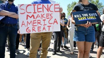 cientistas-alarmados-com-repressao-de-trump-a-pesquisa-nos-eua