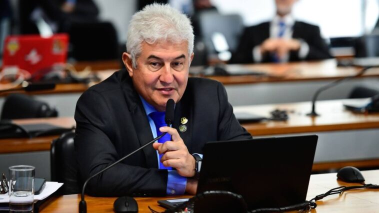 inaceitavel!-estao-desmontando-as-universidades-do-brasil