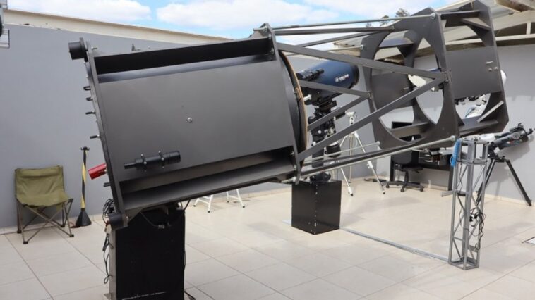 telescopio-aberto-ao-publico-garante-experiencia-celeste-unica