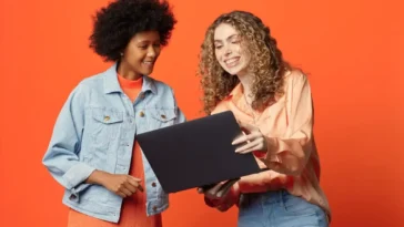 testes-a/b-dirigidos-por-ia:-como-extrair-insights-com-ia-no-marketing