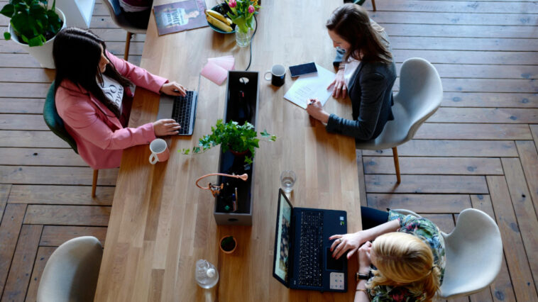 the-flexibility-divide:-how-global-return-to-office-mandates-threaten-women’s-progress-in-stem