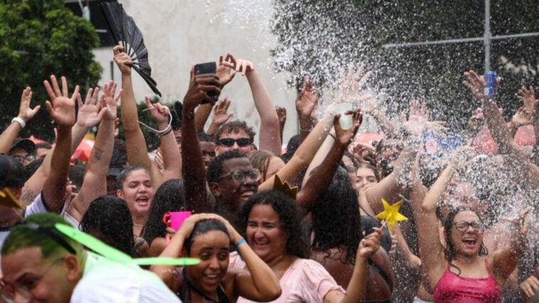 carnaval-2026:-como-proteger-seu-celular-de-furtos-e-golpes