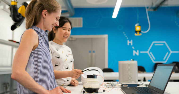 from-participation-to-leadership-power:-why-leadership-development-programs-matter-for-women-in-academia