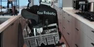empresa-dos-eua-oferece-servico-de-limpeza-com-robos-humanoides