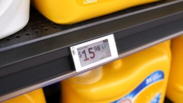 walmart-tem-funcao-que-faz-etiqueta-piscar-para-achar-produtos
