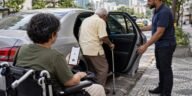 uber-lanca-funcao-que-facilita-embarque-de-idosos-e-pcds